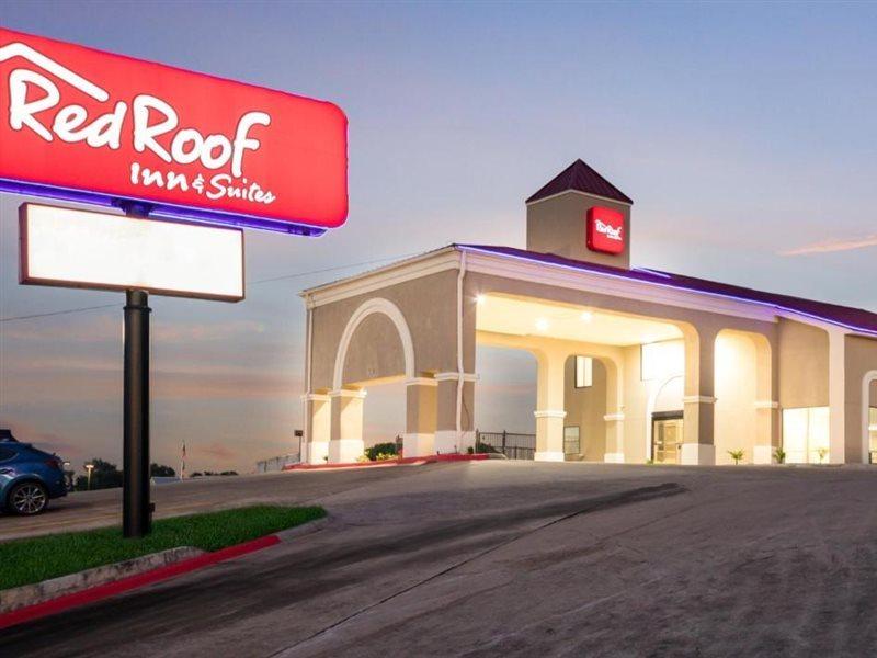 Red Roof Inn & Suites Austin East - Manor Esterno foto