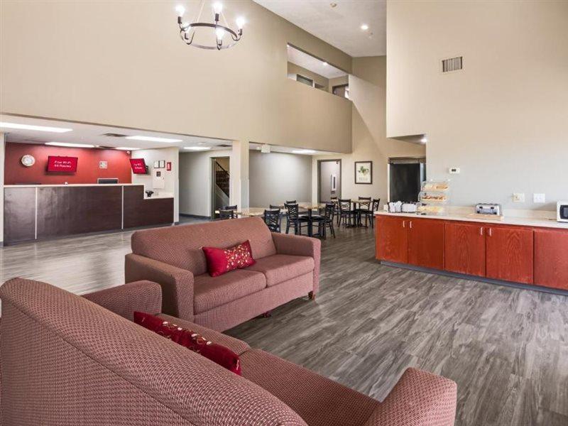 Red Roof Inn & Suites Austin East - Manor Esterno foto
