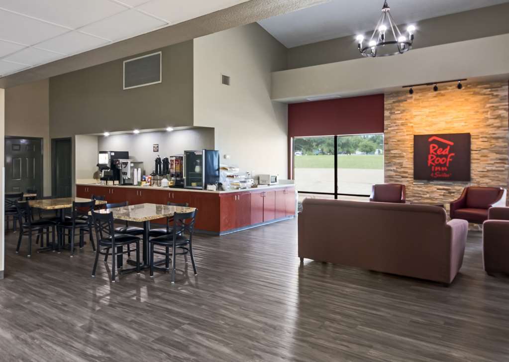 Red Roof Inn & Suites Austin East - Manor Interno foto